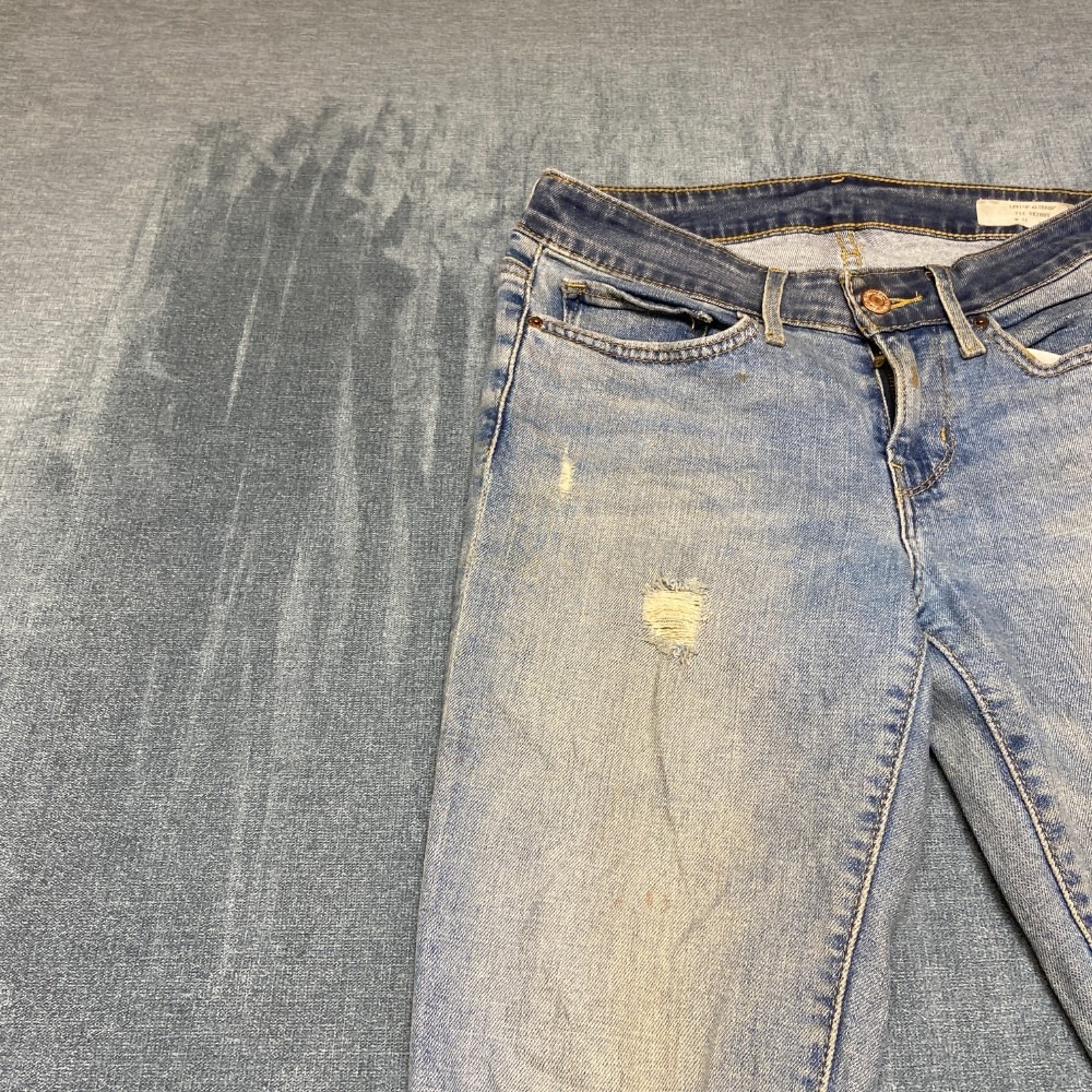 VTG Levi's 711 Altered Jeans Womens 27x30 Blue Denim Cotton Stretch Distressed - Picture 11 of 13